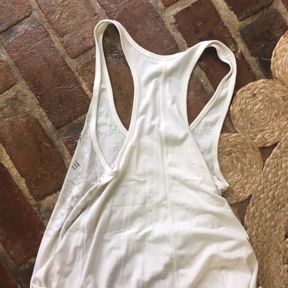 Tanktop - Picture 2 of 5